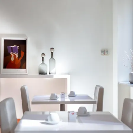 Phi Garden Area Eur Rom