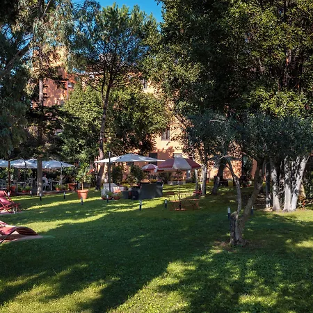 Phi Garden Area Eur Hotel 4*