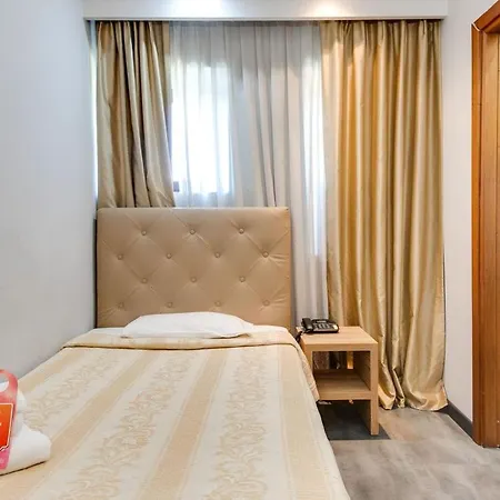 Hotel Phi Garden Area Eur 4*