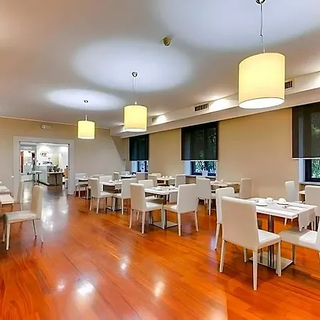 Hotel Phi Garden Area Eur