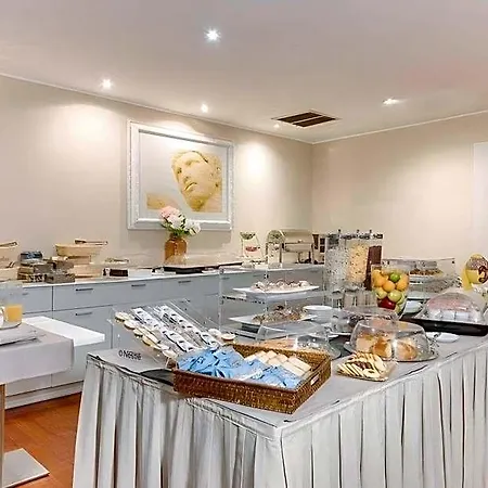 Phi Garden Area Eur 酒店