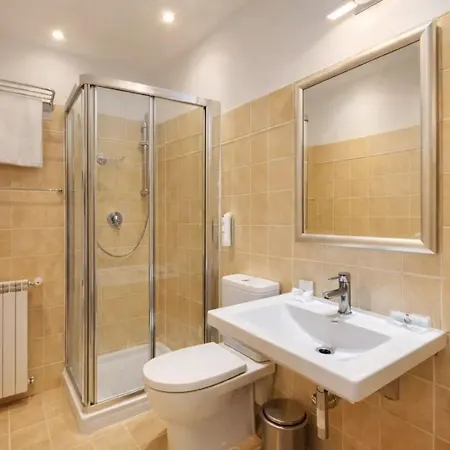 Hotel Phi Garden Area Eur 4*