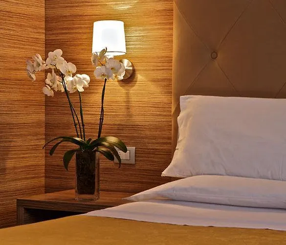 Phi Garden Area Eur 4* Rom