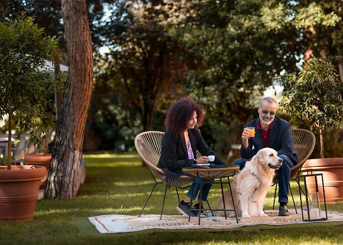 Hotel Phi Garden Area Eur 4*