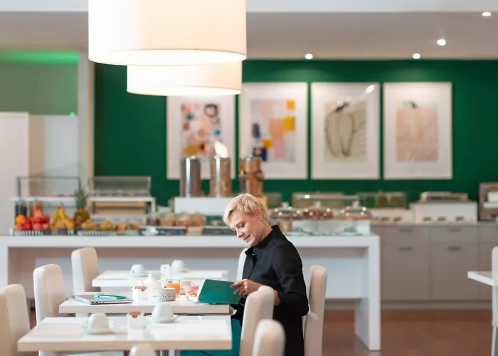 Phi Garden Area Eur 4* Rom