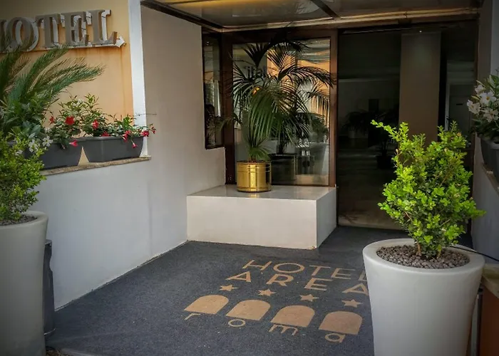 Phi Garden Area Eur Hotel 4*