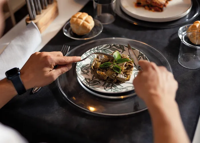 Phi Garden Area Eur Hotel 4*