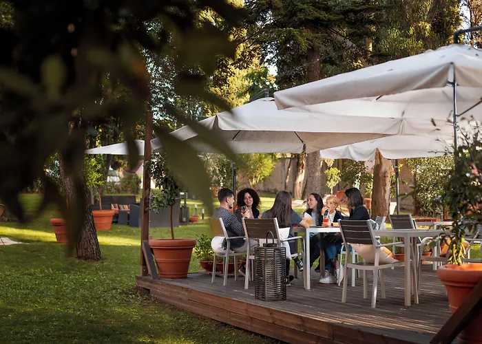 Hotel Phi Garden Area Eur