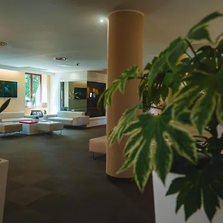 Hotel Phi Garden Area Eur Rome